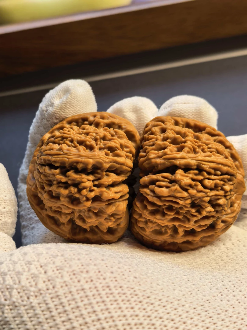 文玩核桃46南疆石狮子头