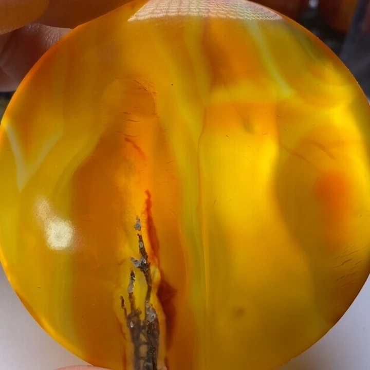 玛瑙/玉髓未镶嵌颈饰臣