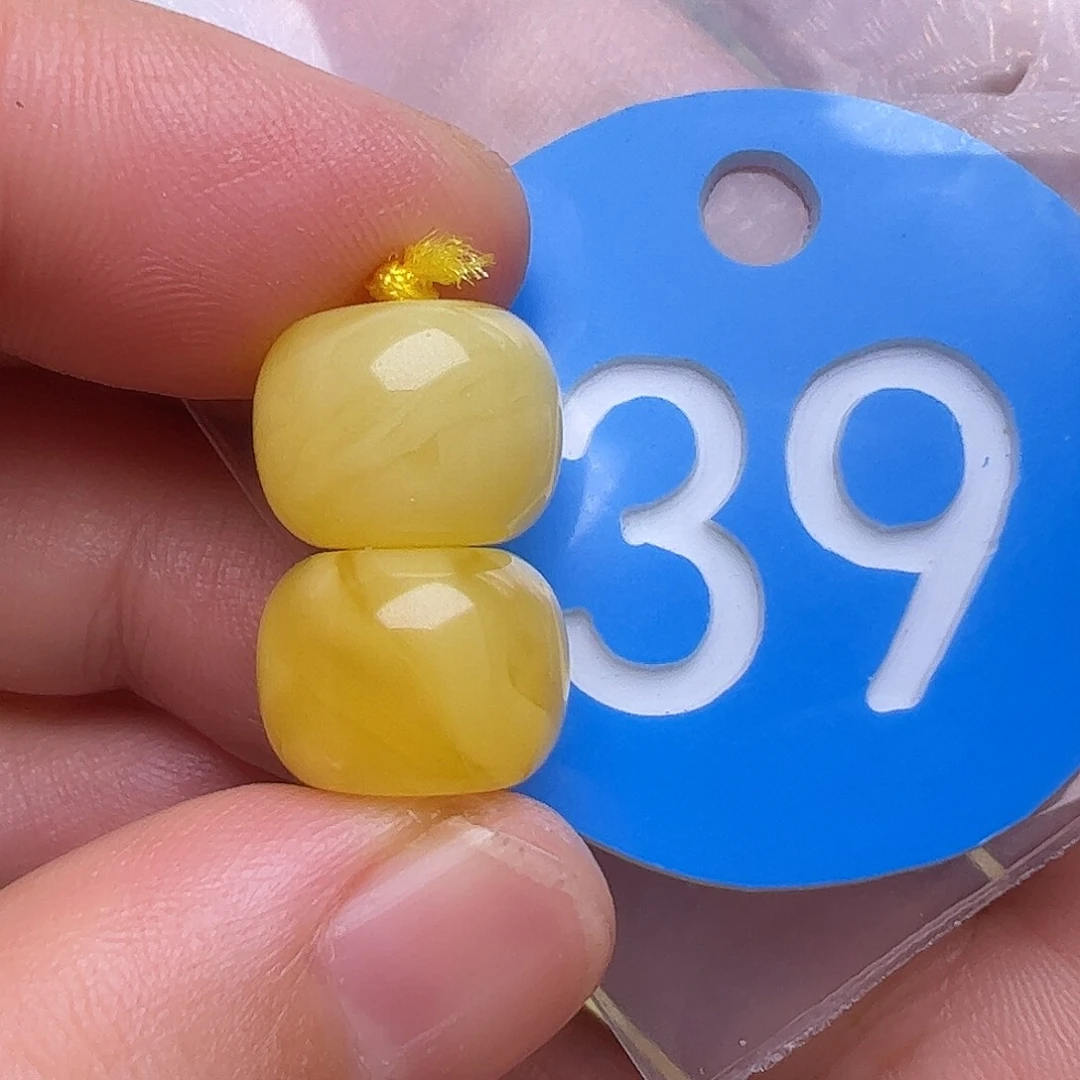 未镶嵌蜜蜡裸石11.8m m