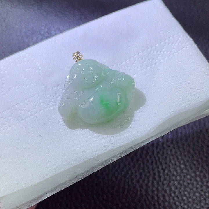 翡翠颈饰18K金镶嵌翡翠