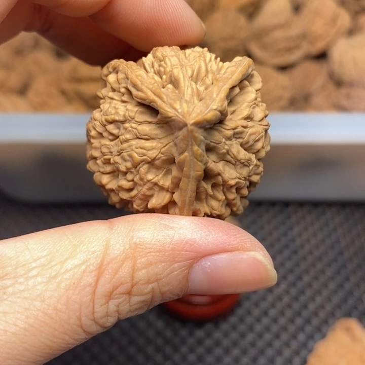 时***短文玩核桃吊坠文玩核桃异形单只
