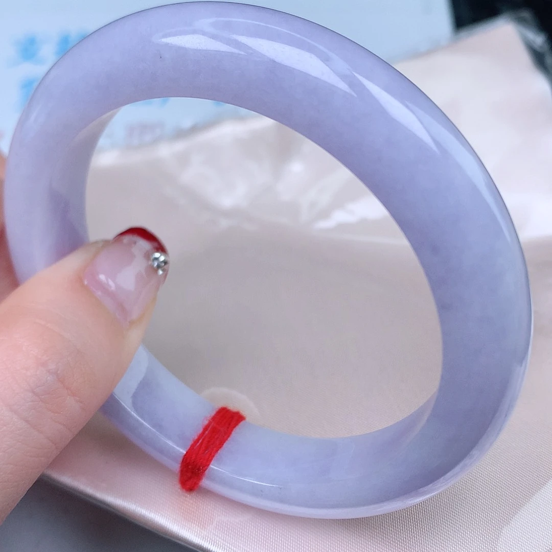 翡翠手镯未镶嵌天然