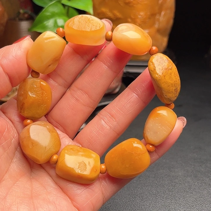 田黄石神***水田黄石把件闲章手串