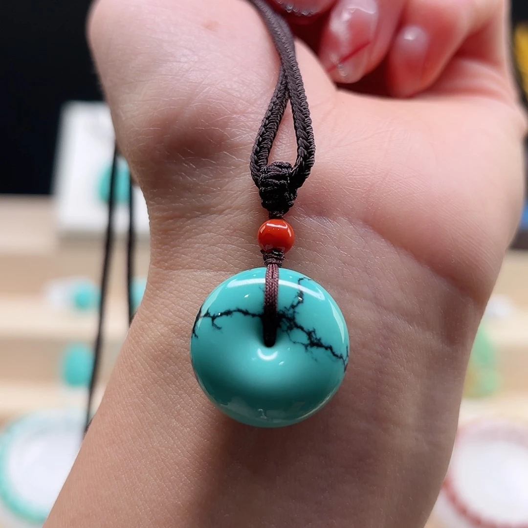 绿松石配饰未镶嵌