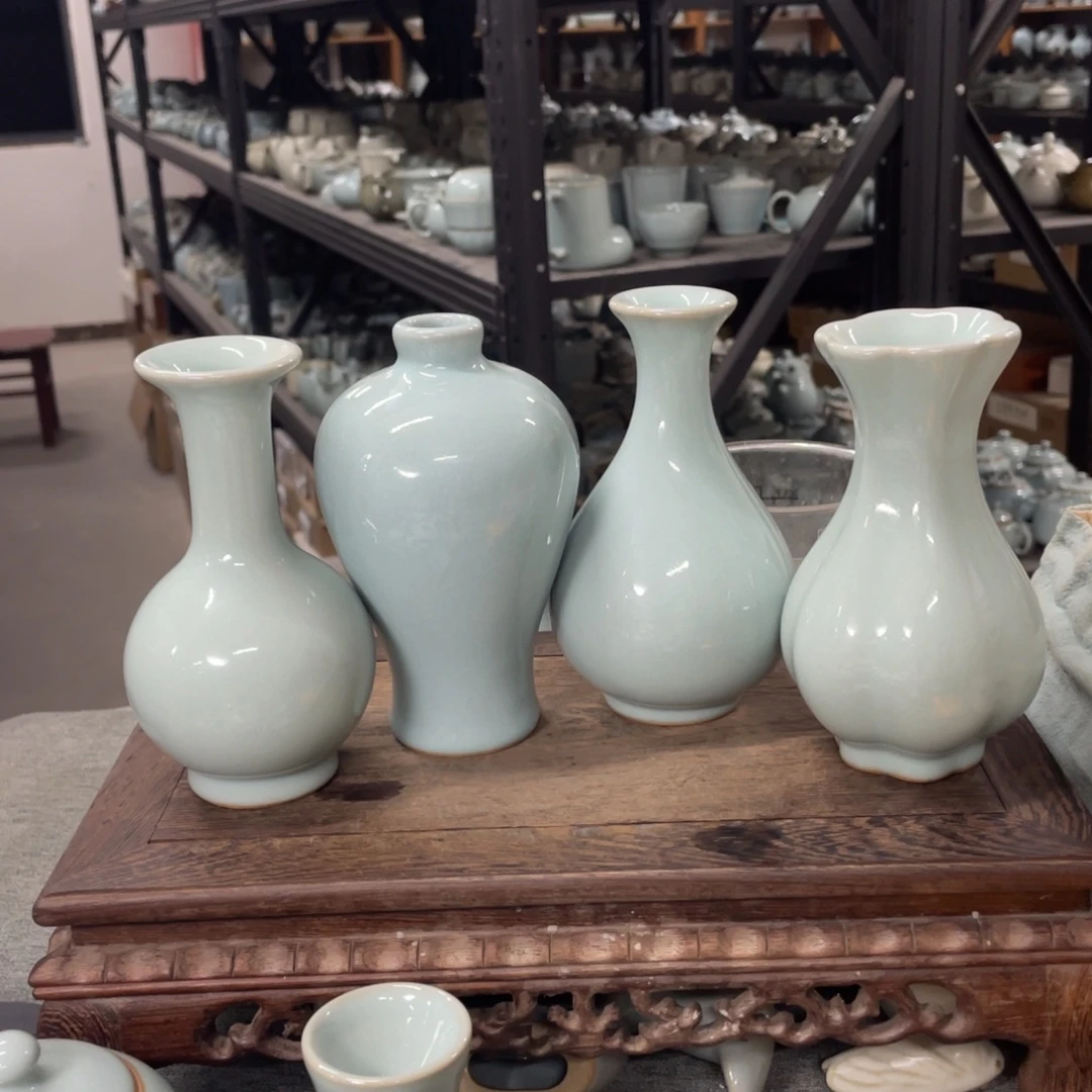 瓷片天青釉四美瓶一套