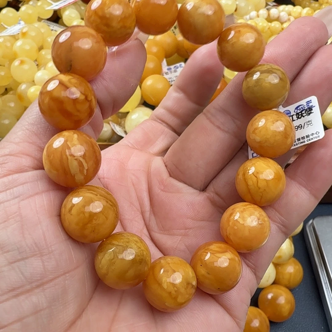 琥珀未镶嵌珠宝奇石