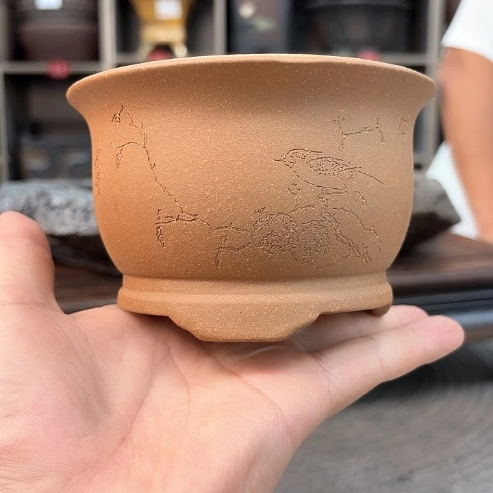 紫砂花盆紫砂的味道真的是很不错