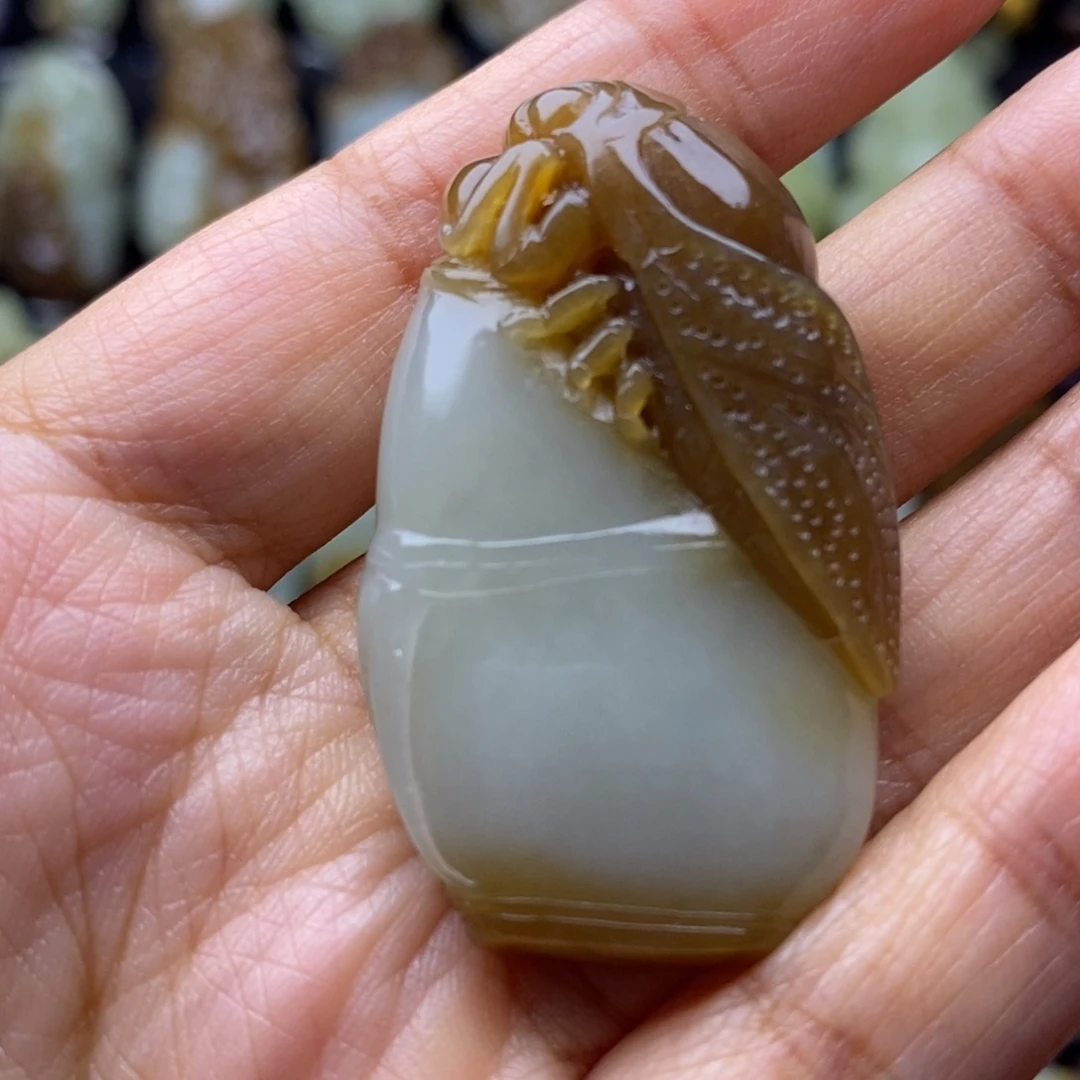 项链未镶嵌和田玉（糖玉）