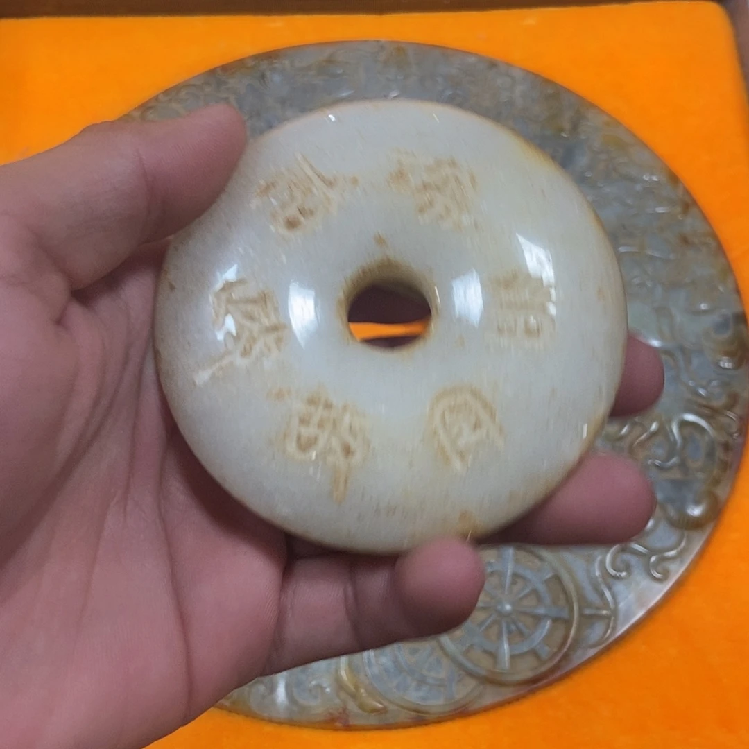 软陶晚上吃什么饭呀。晚上吃什么饭