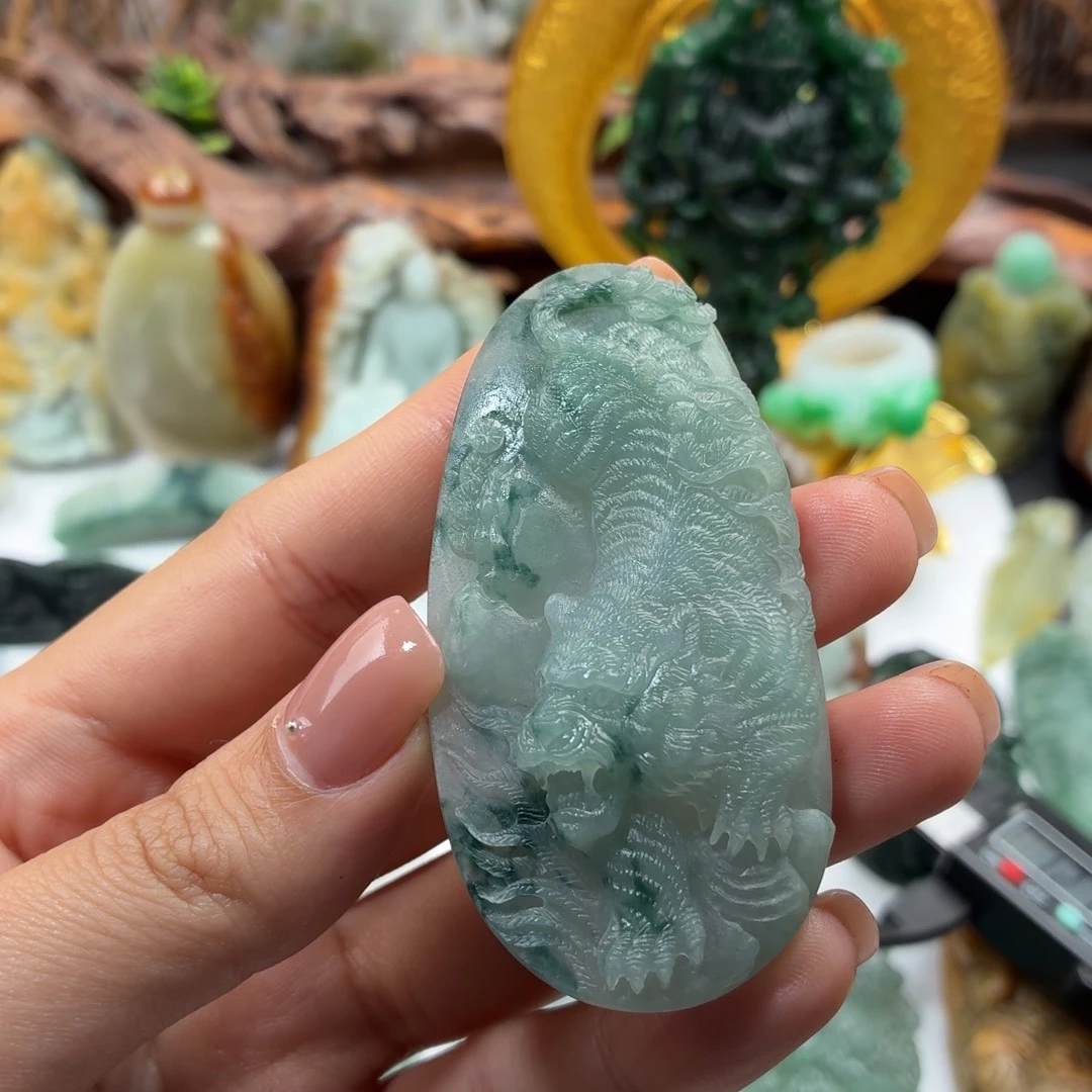 定制翡翠未镶嵌翡翠