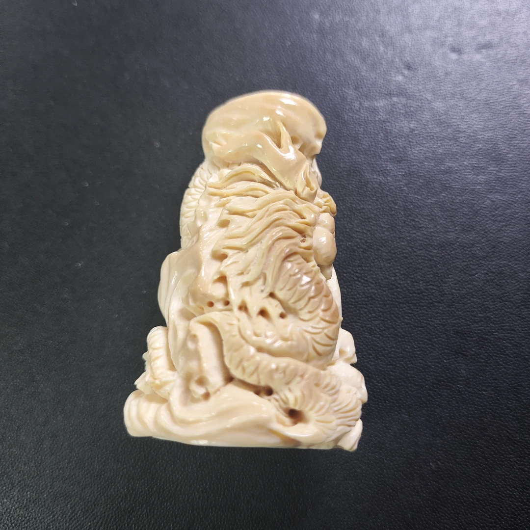 猛犸约30.1克摆件MM33