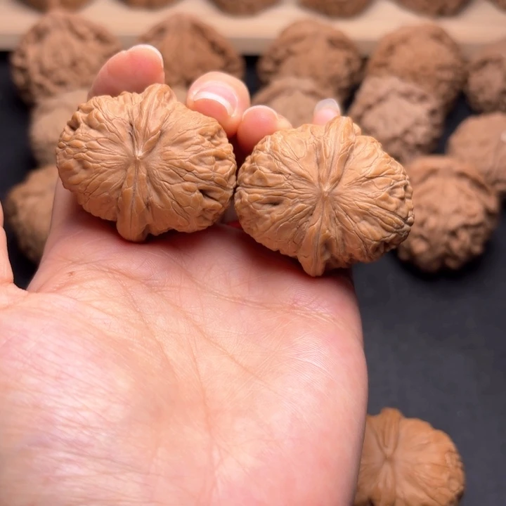 文玩核桃把件39元宝