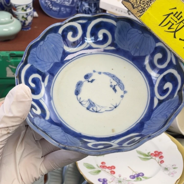 他家瓷器真美…开播了