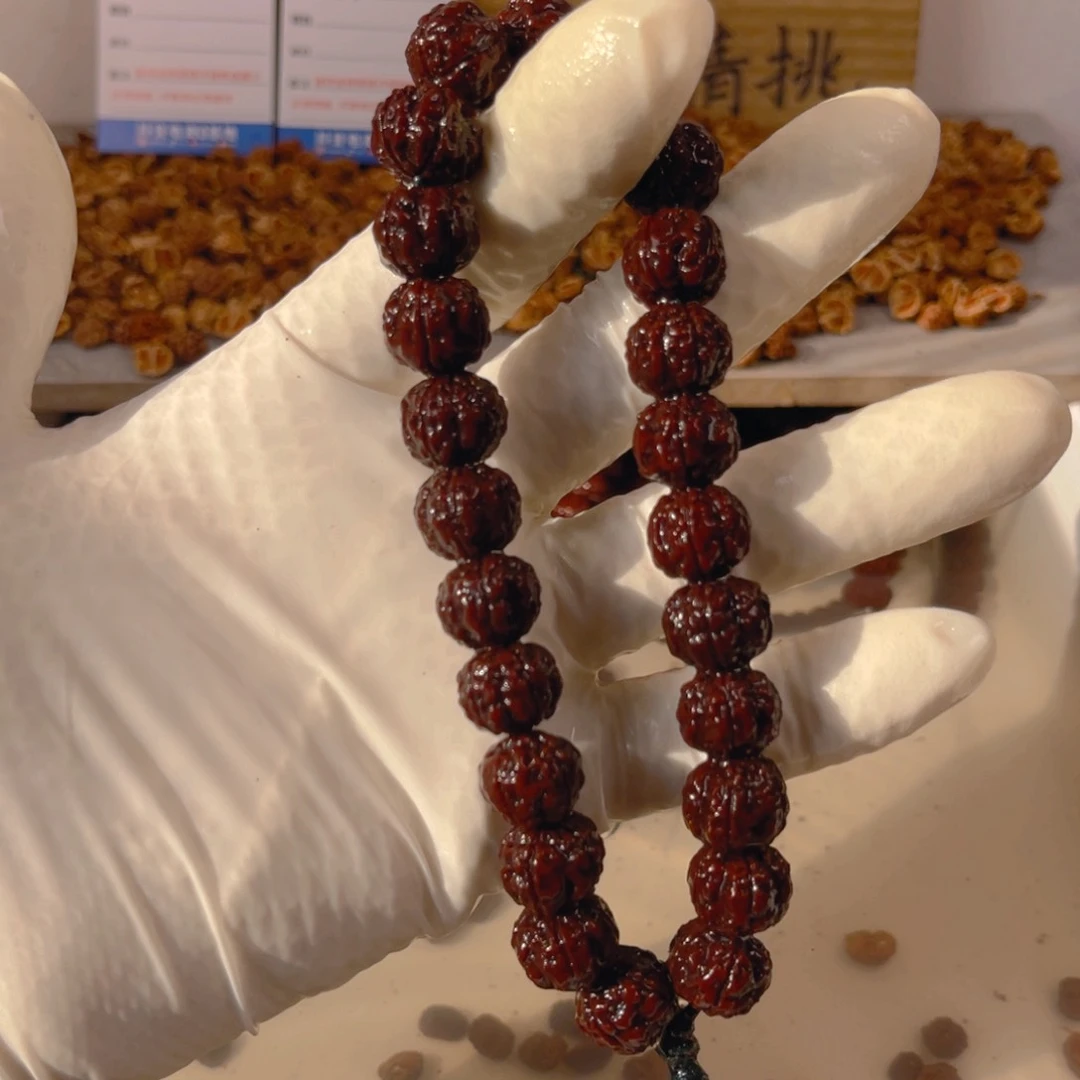 金刚菩提手串张*触纯血老树王14