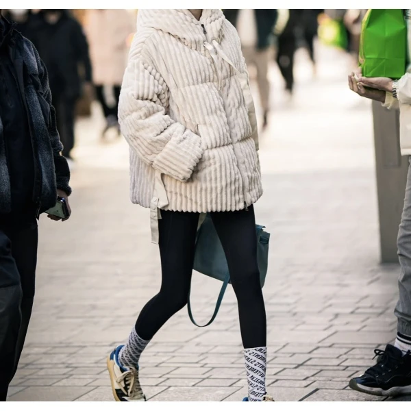 妃鱼/盟可睐/聚酰胺/羽绒服/95新/M2/7