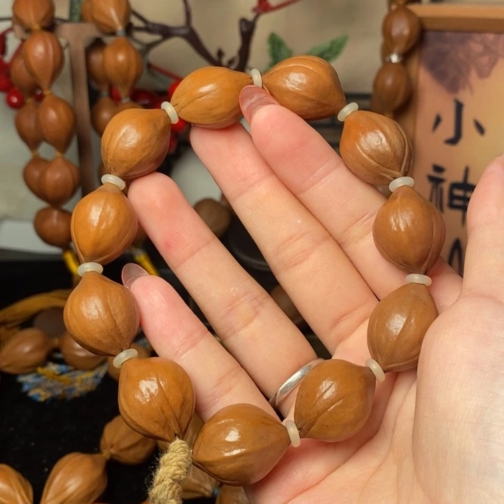 橄榄核手串/手链1.7三面佛10