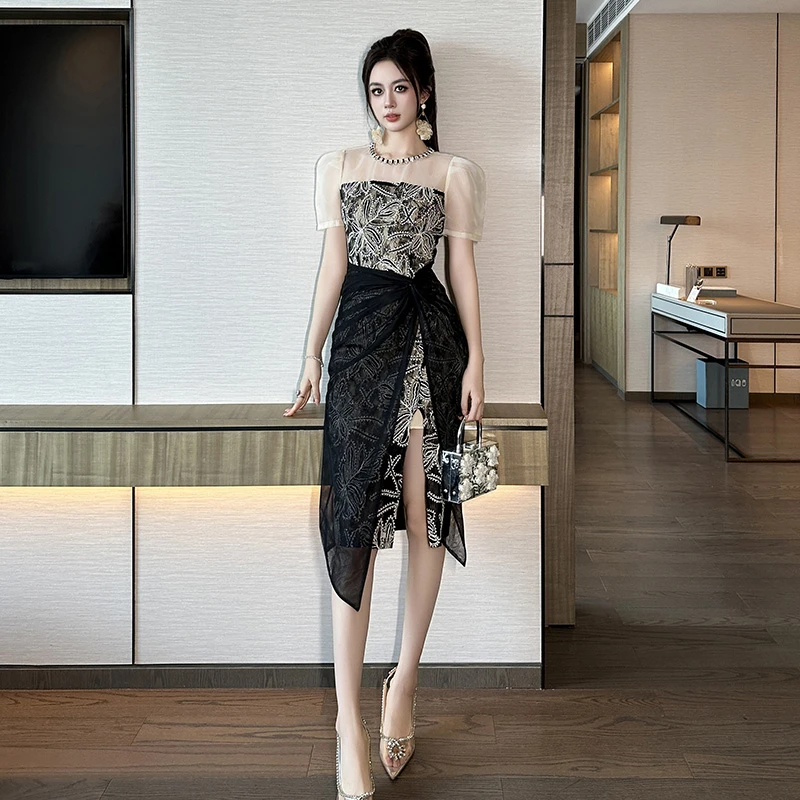 2025夏季新款时尚气质法式蕾丝拼接修身连衣裙51280