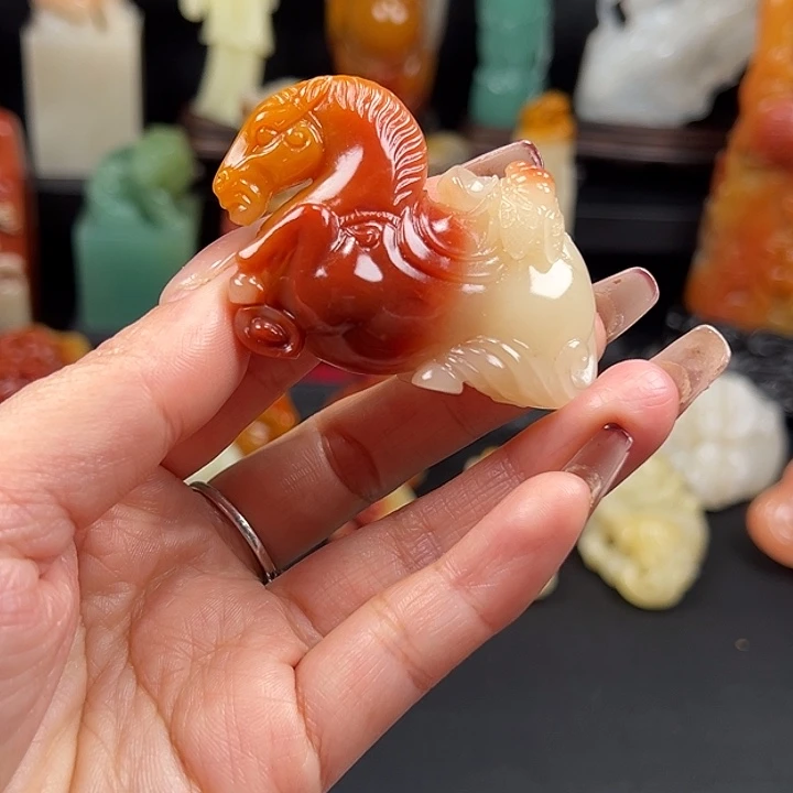 我****寿山石三彩老性芙蓉石