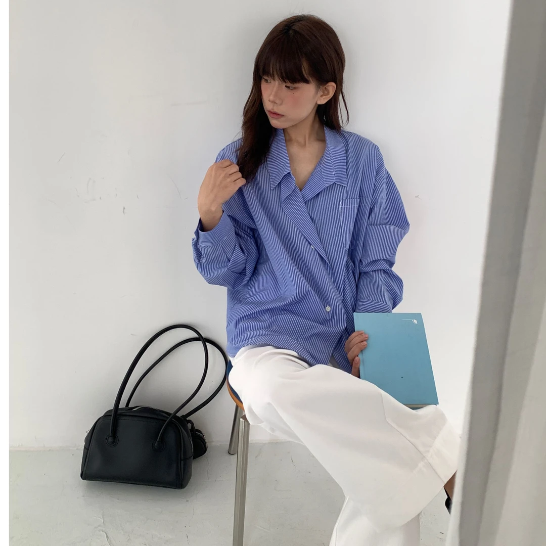 F6867条纹衬衫女2025新款轻奢高级感早秋季长袖设计感宽松上衣