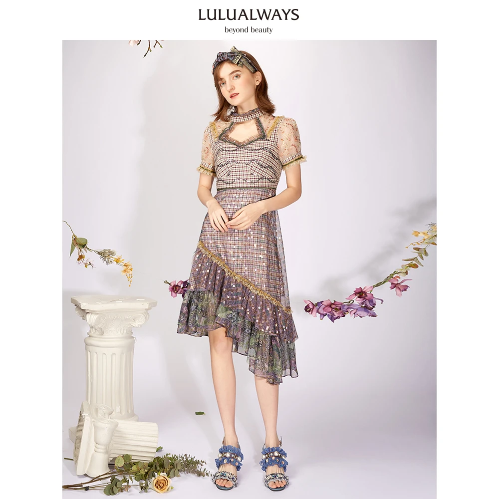 LULUALWAYS高腰斜摆连衣裙