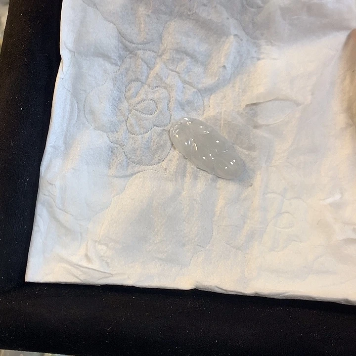 翡翠未镶嵌颈饰缅甸A货翡翠