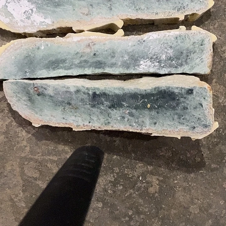 翡翠裸石翡翠毛料