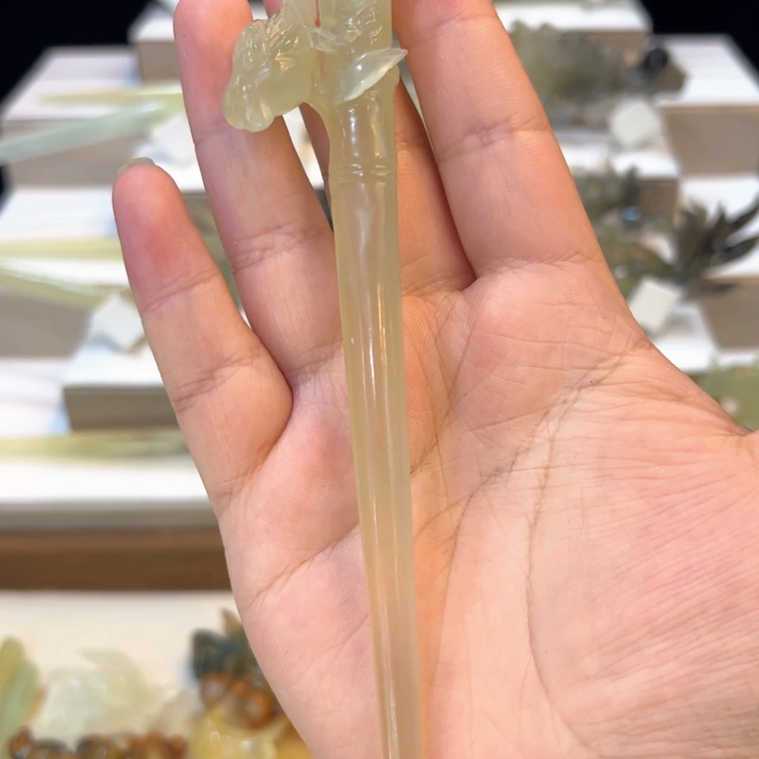 未镶嵌蛇纹石玉发簪