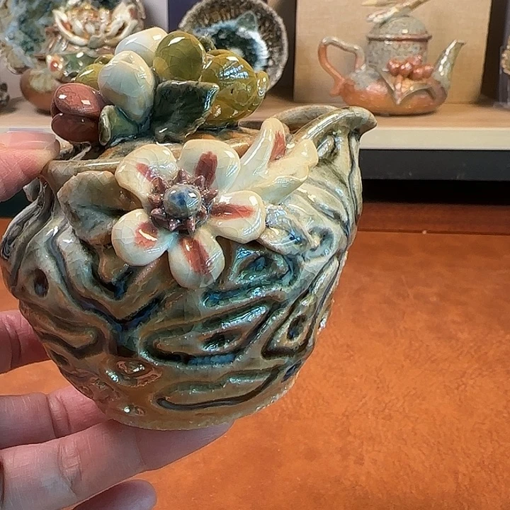 瓷片我们的确是一个一直