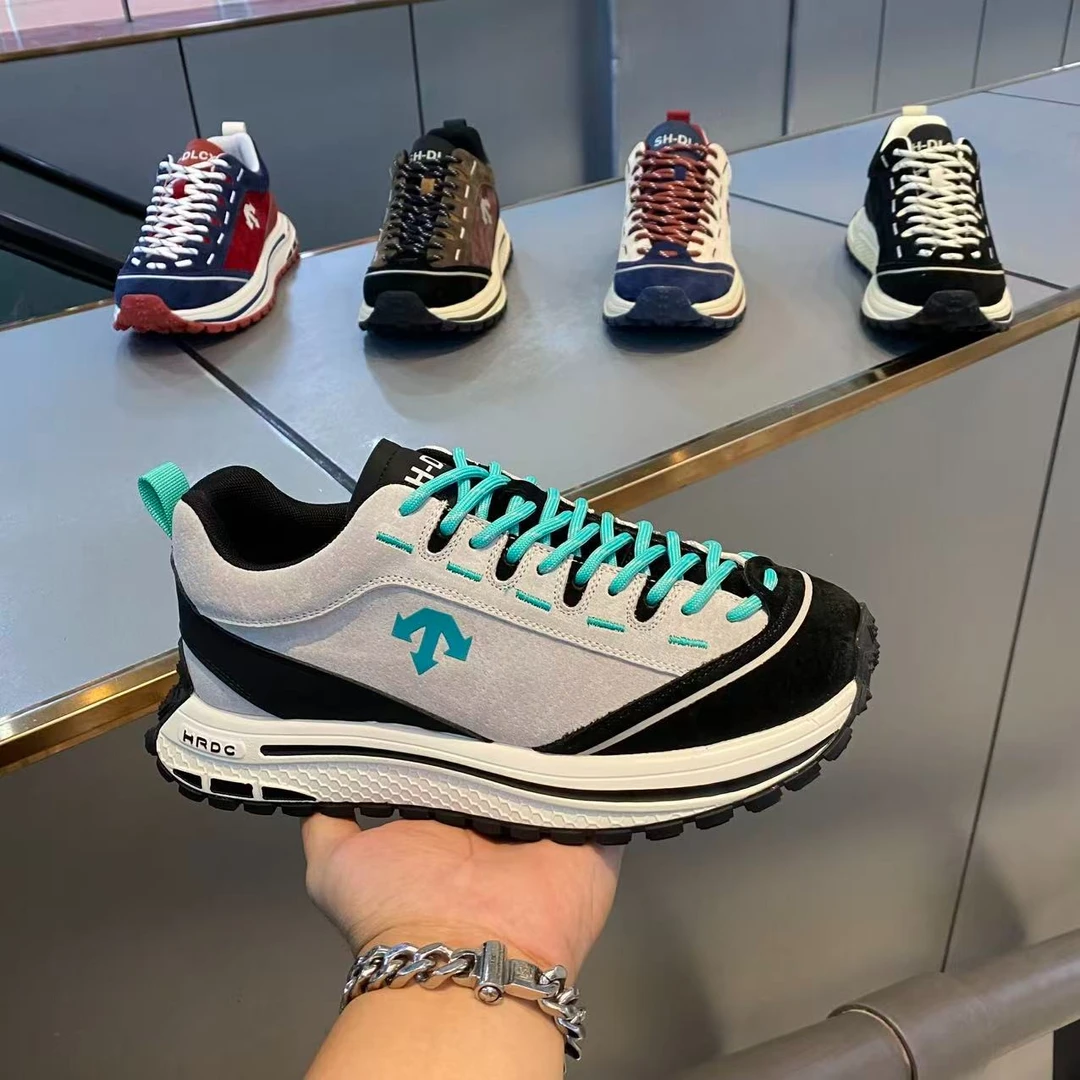 2025秋季新款时尚百搭软底潮流男士新款舒适轻便休闲男鞋（皮鞋码）