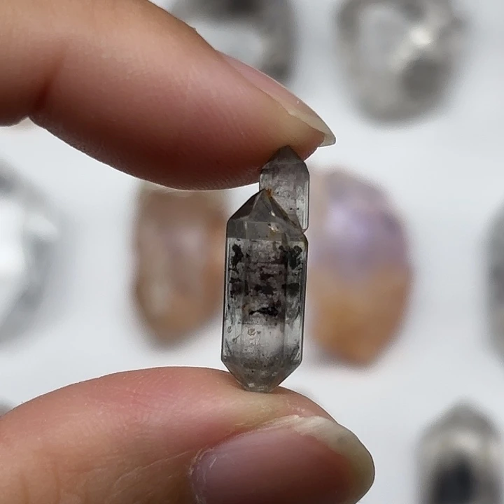 颈饰未镶嵌水晶共生闪灵钻22mm