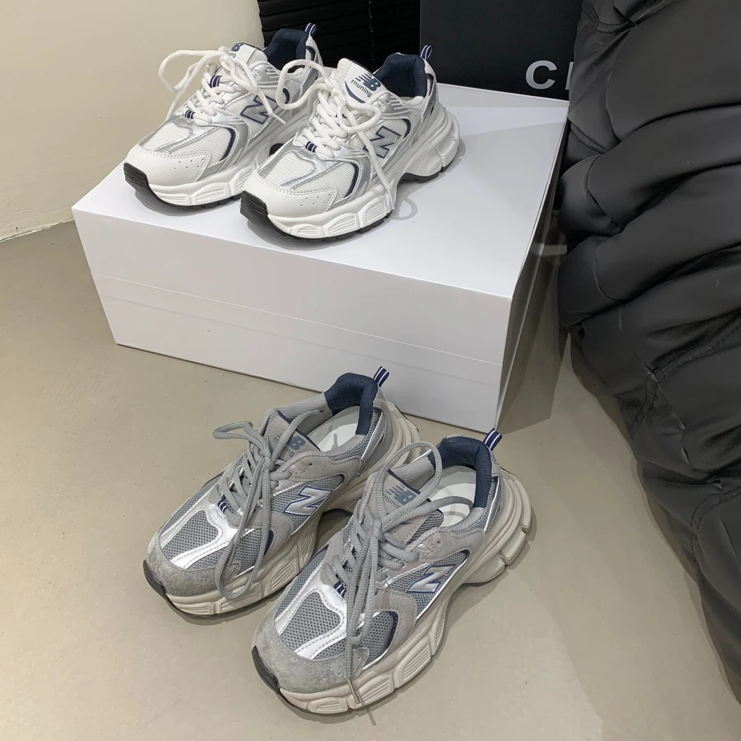 韩版圆头拼色交叉绑带厚底老爹鞋女2025年春季新款百搭休闲运动鞋