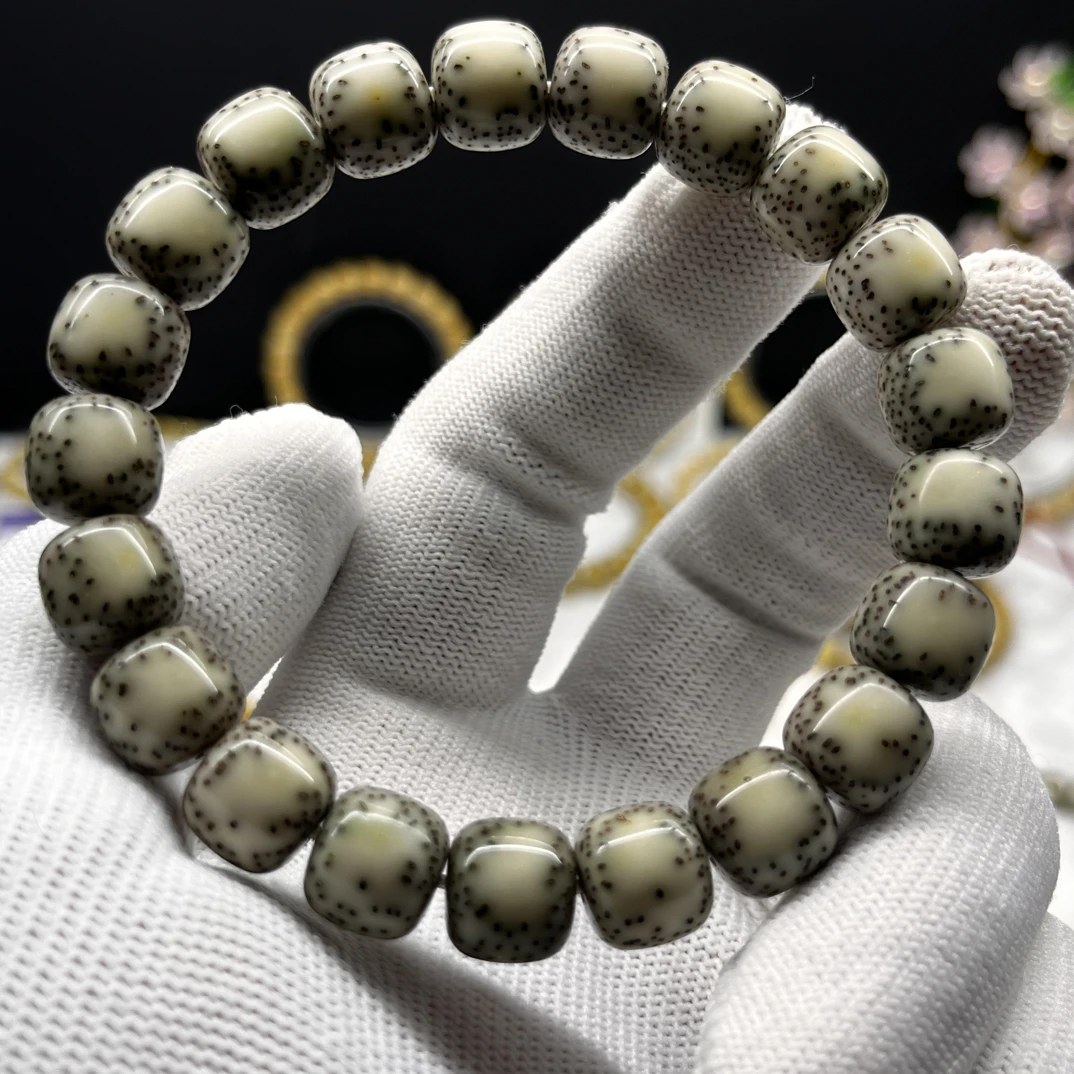 侧大留白，石玉料侧留白11x10桶珠，原生态星月菩提，一物一图