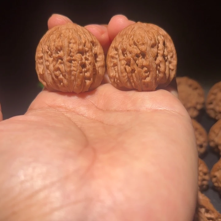 文玩核桃吊坠文玩核桃吊坠四座楼34