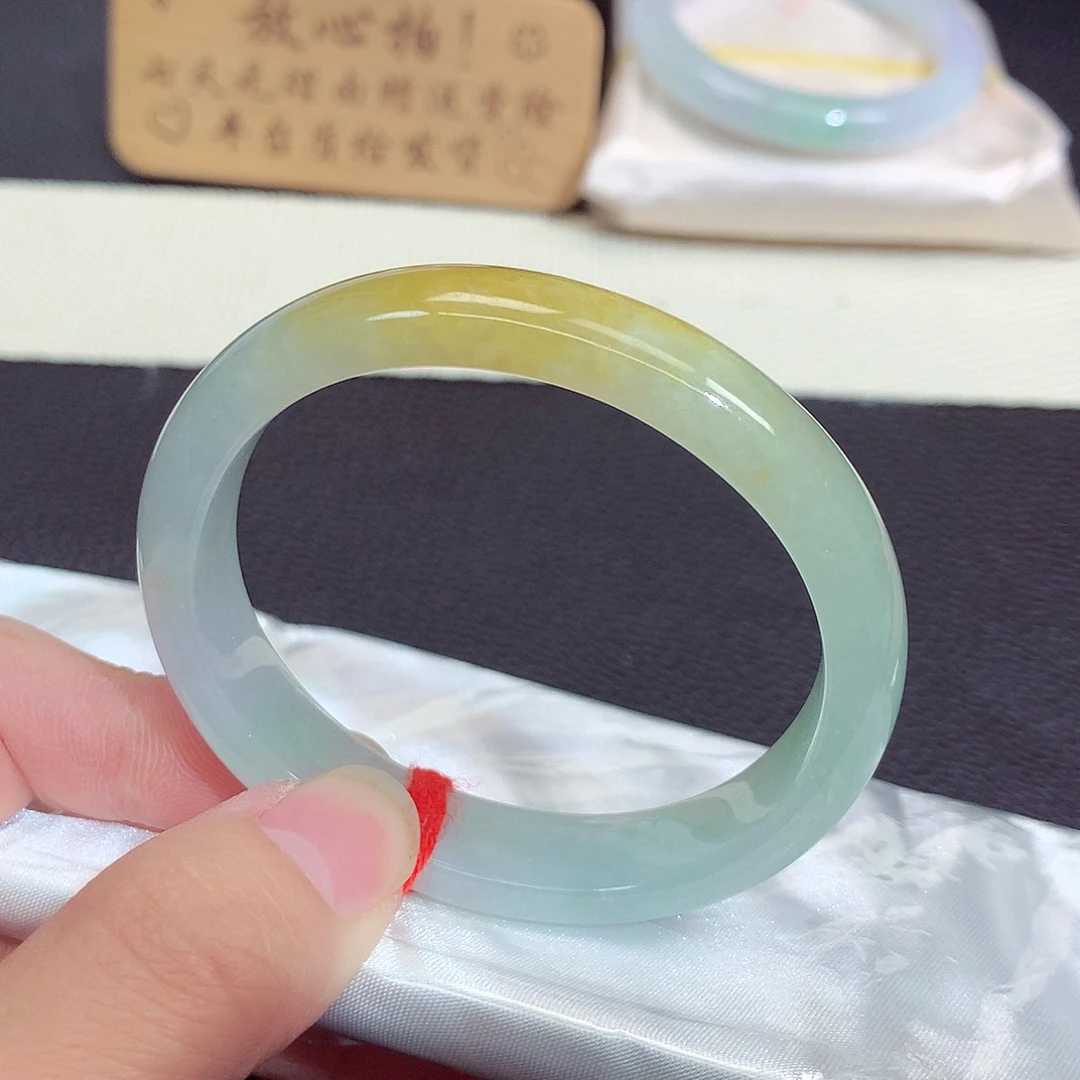 未镶嵌手镯翡翠472