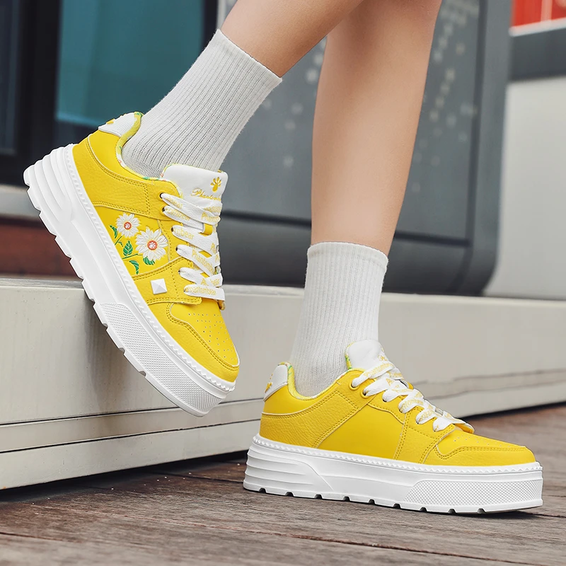 幻影熊透气圆头时尚休闲板鞋板鞋学生百搭夏季系带鞋子厚底