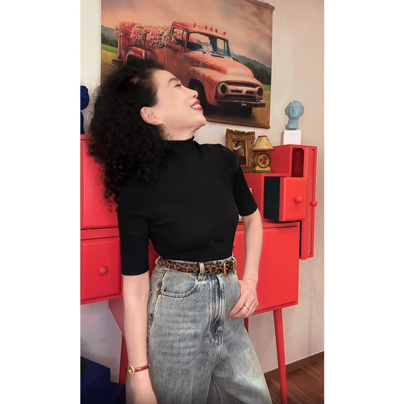 小高领七分袖上衣