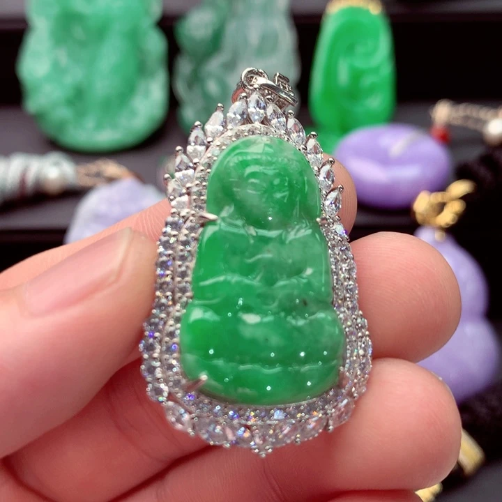 吊坠(不含链)未镶嵌翡翠