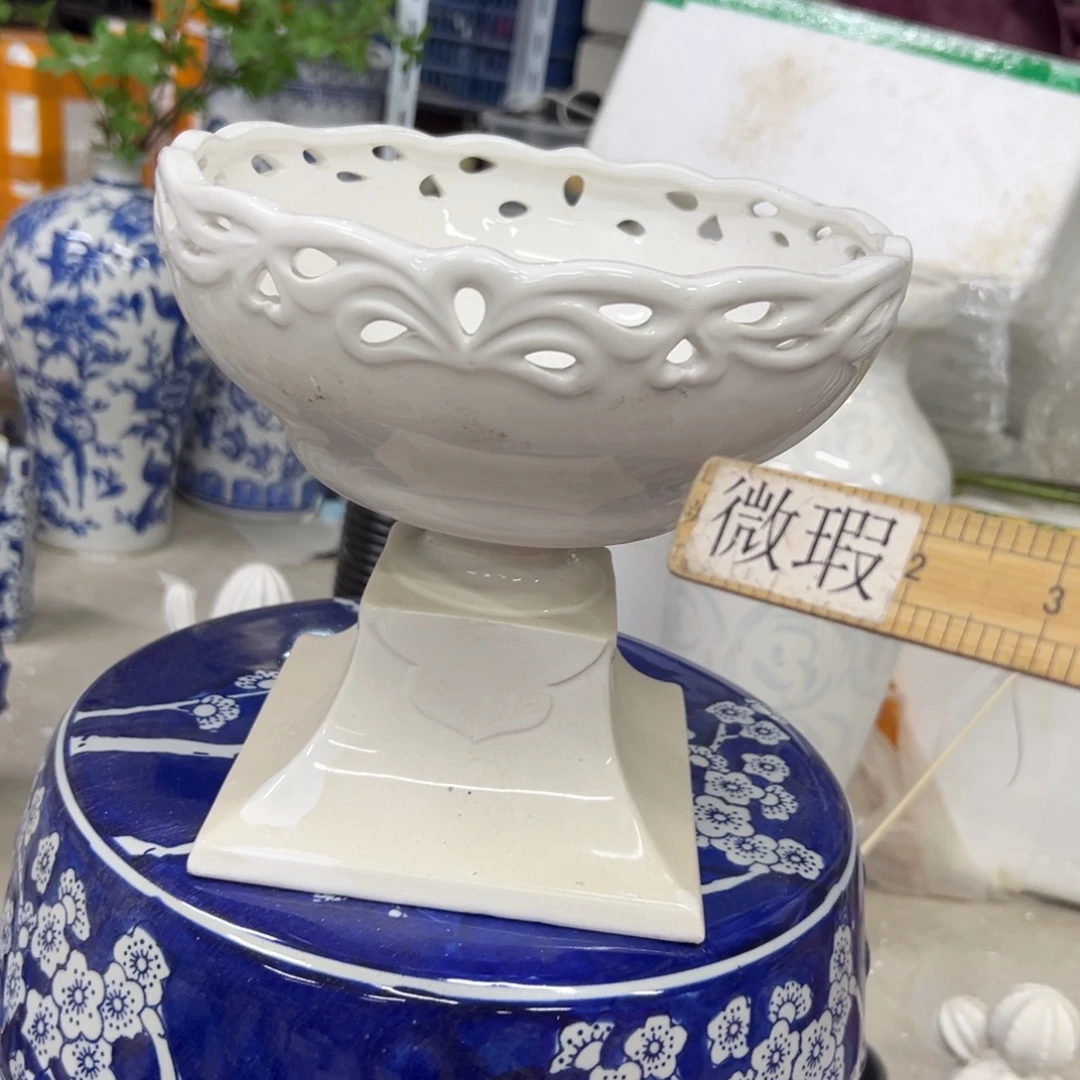 瓷片微瑕青花瓷器值得厚爱
