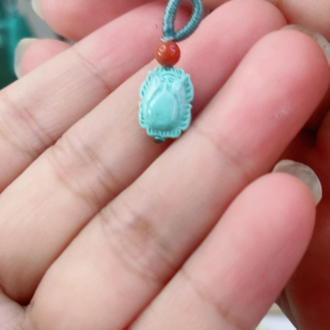 南红玛瑙未镶嵌珠宝奇石