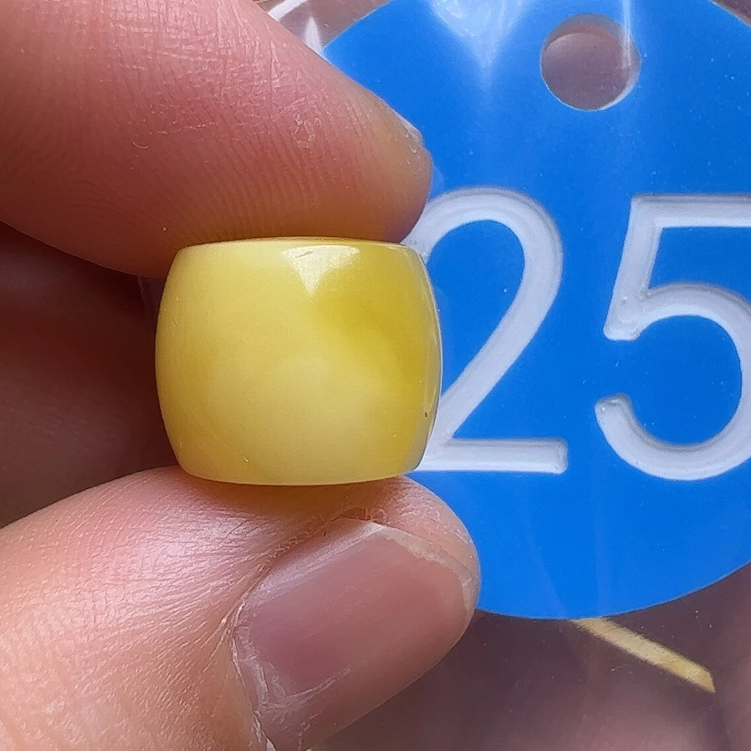 蜜蜡未镶嵌珠宝奇石12.5mm皮点