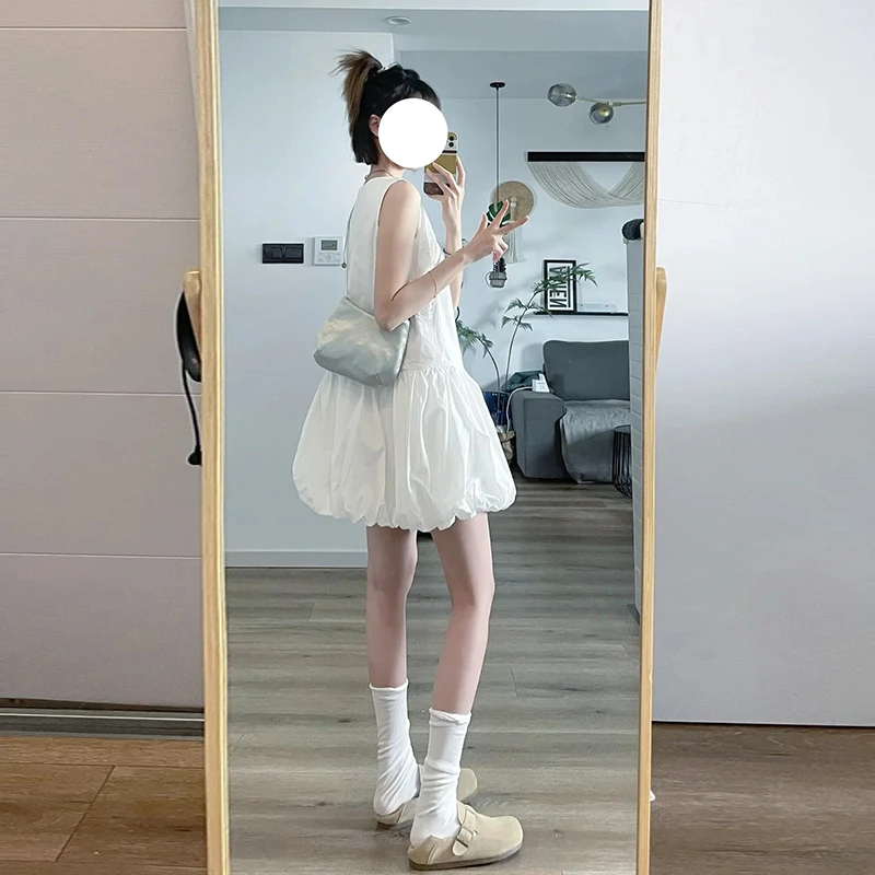 白色无袖背心吊带连衣裙子女装夏季2025新款小个子花苞蓬蓬裙2586