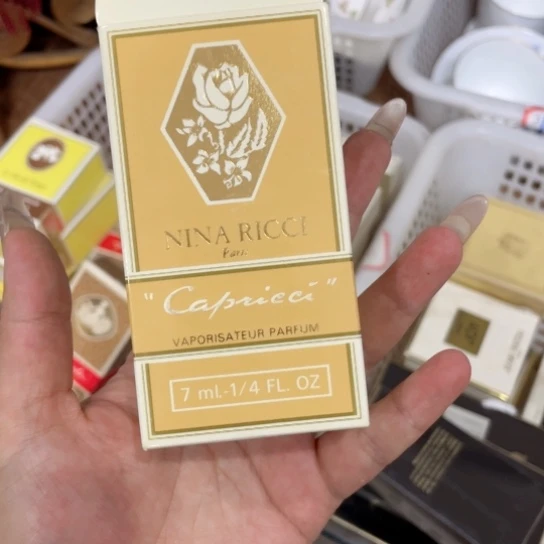 六***4金葡萄瓷器欢迎您