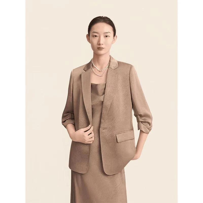 AMASS/阿玛施【流光溢彩】26早春高智职场雅丹风高定西服外套540069