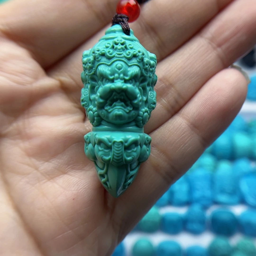 绿松石雕刻未镶嵌