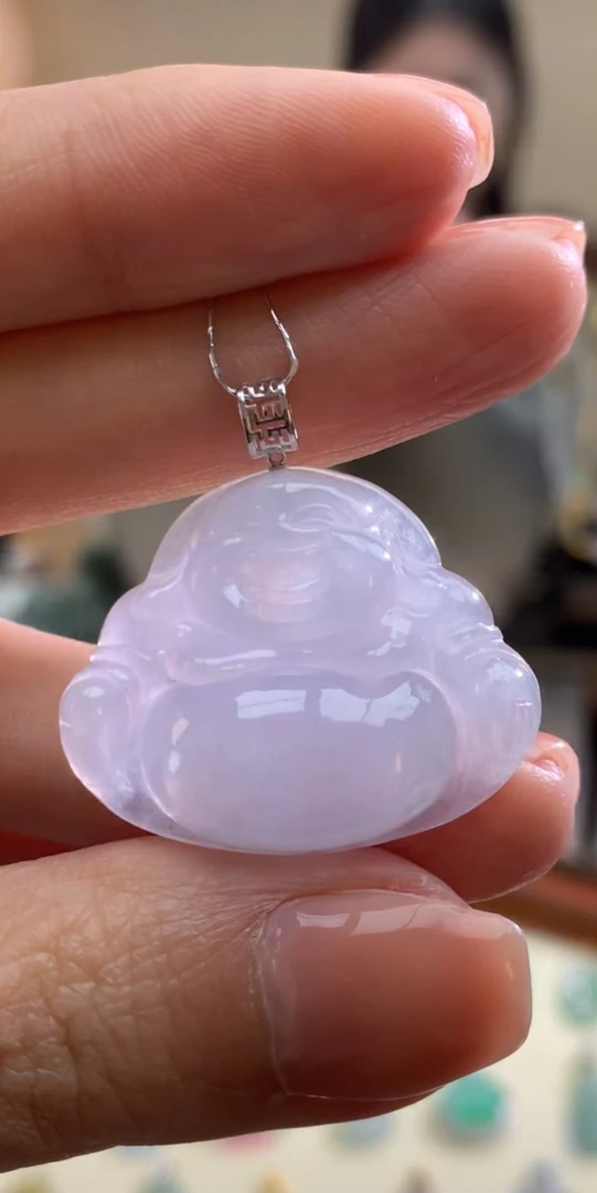 天然A货翡翠吊坠