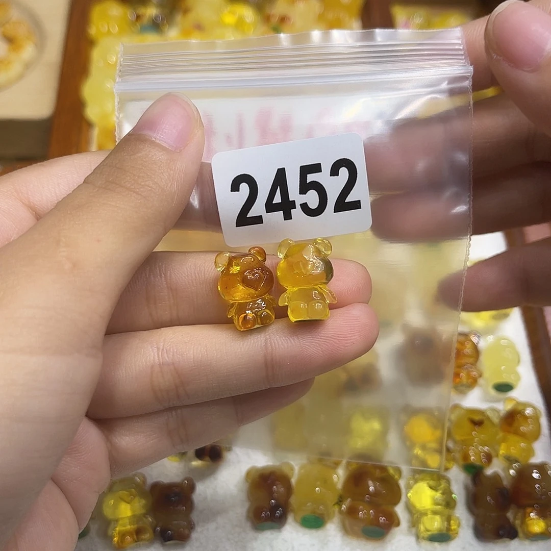 琥珀未镶嵌珠宝奇石