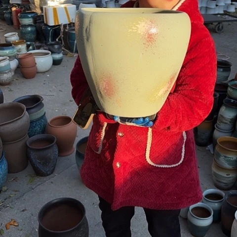 口28高30瑕疵一个。