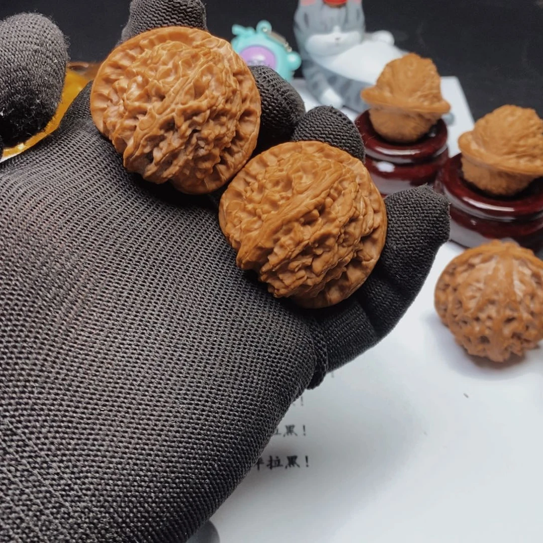 文玩核桃把件A2208白狮子40