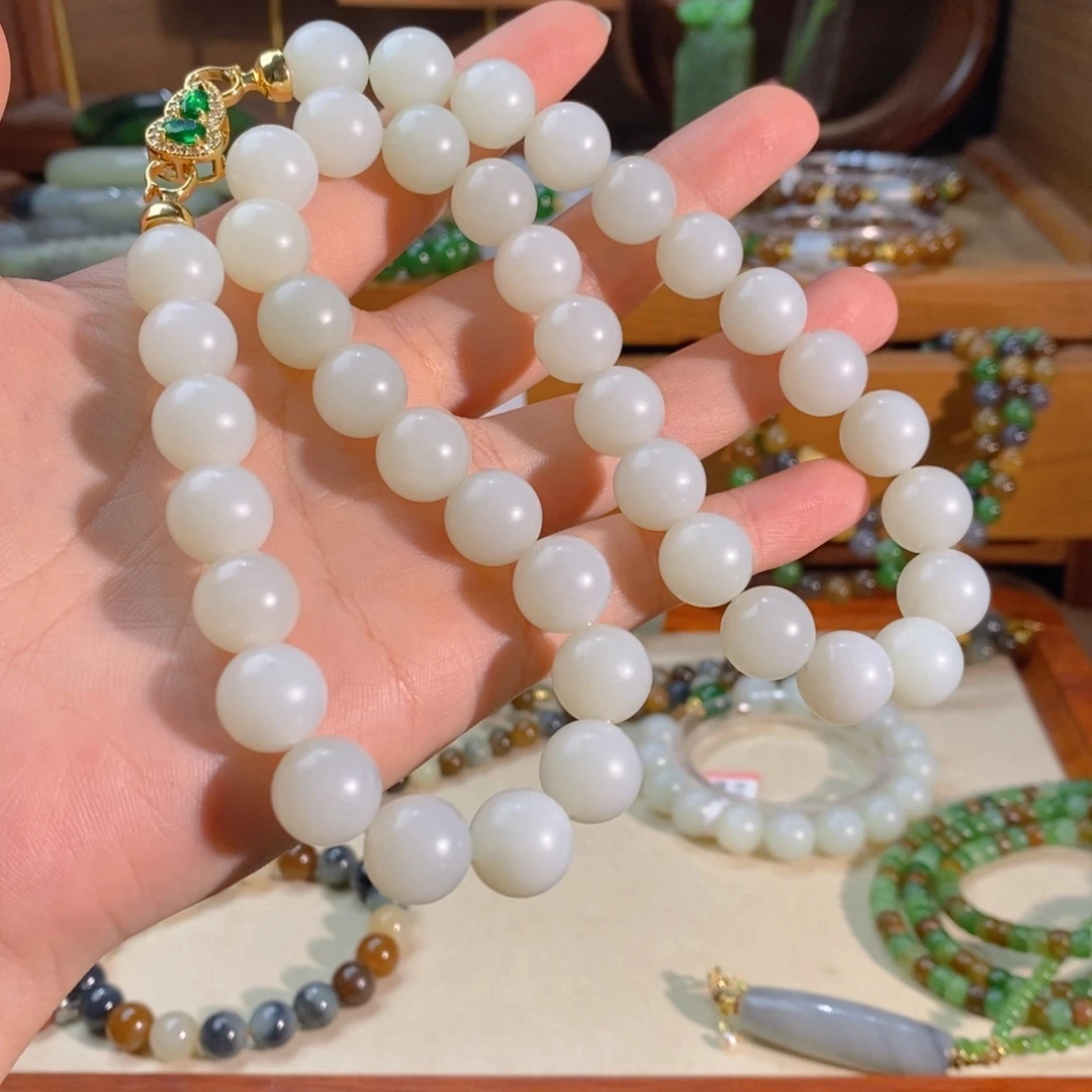 和田玉未镶嵌手链