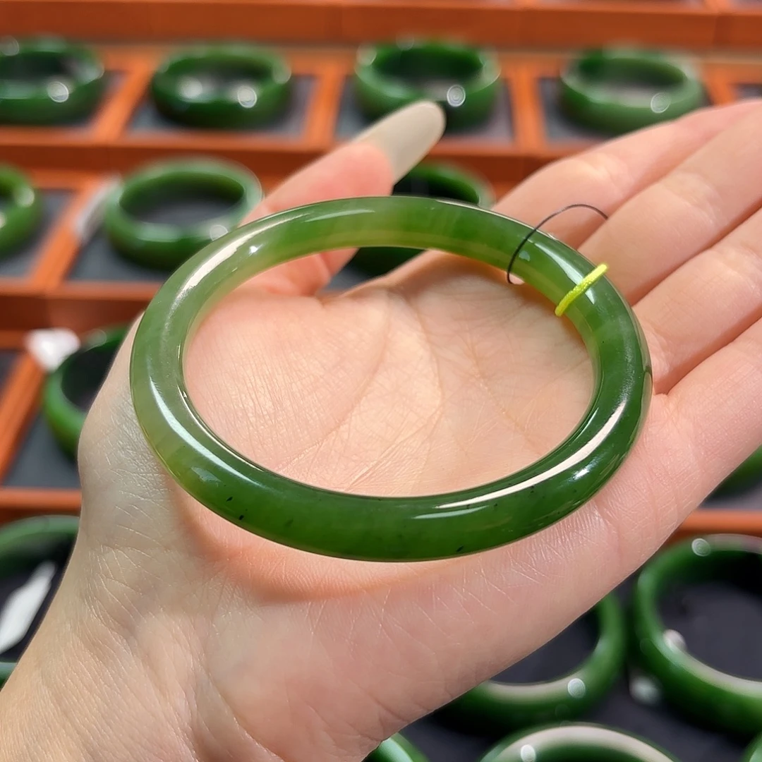 和田玉（碧玉）未镶嵌手镯细圆条福力